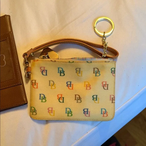 Dooney & Bourke Cream Multicolor Logo Wristlet - Picture 3 of 3